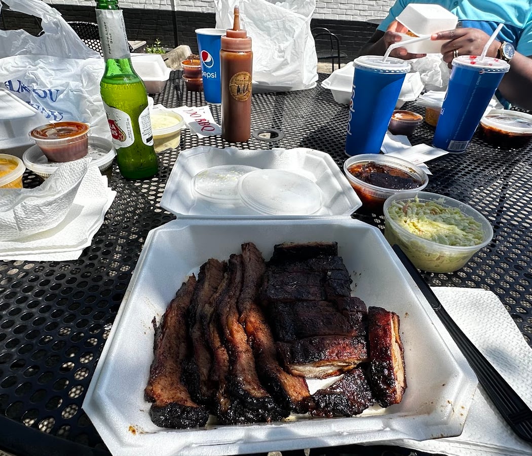 The Pit Stop Barbecue 3